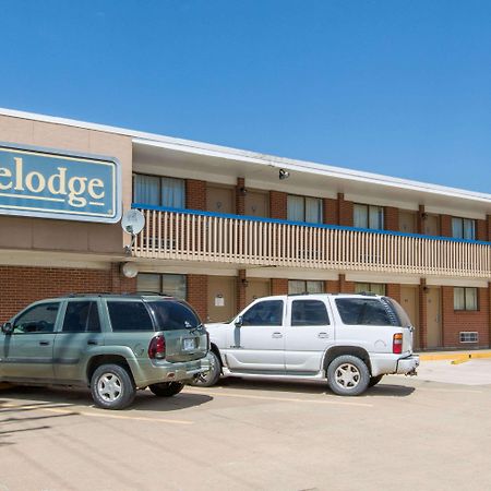 Travelodge By Wyndham Great Bend Ngoại thất bức ảnh