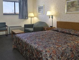 Travelodge By Wyndham Great Bend Ngoại thất bức ảnh